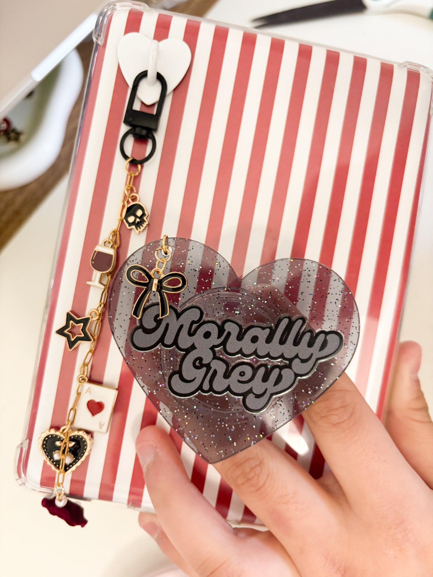 Morally Grey Kindle Grip